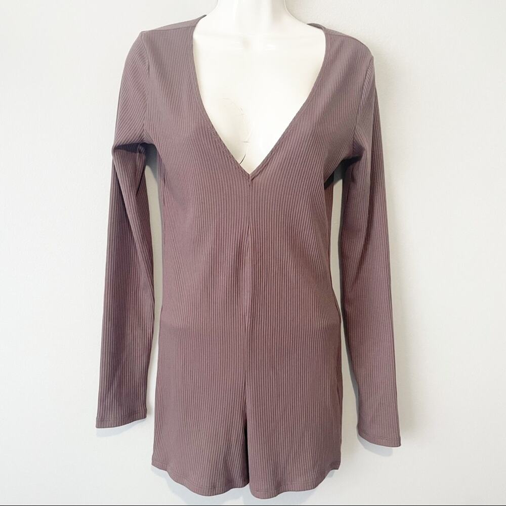 Forever 21 purple ribbed shorts jumpsuit size medium New NWT romper